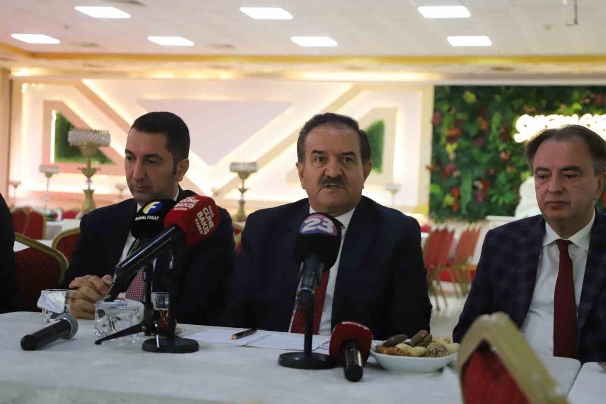 Kemal Çağlayan Elazığ’da spor basınıyla buluştu - Foto 3