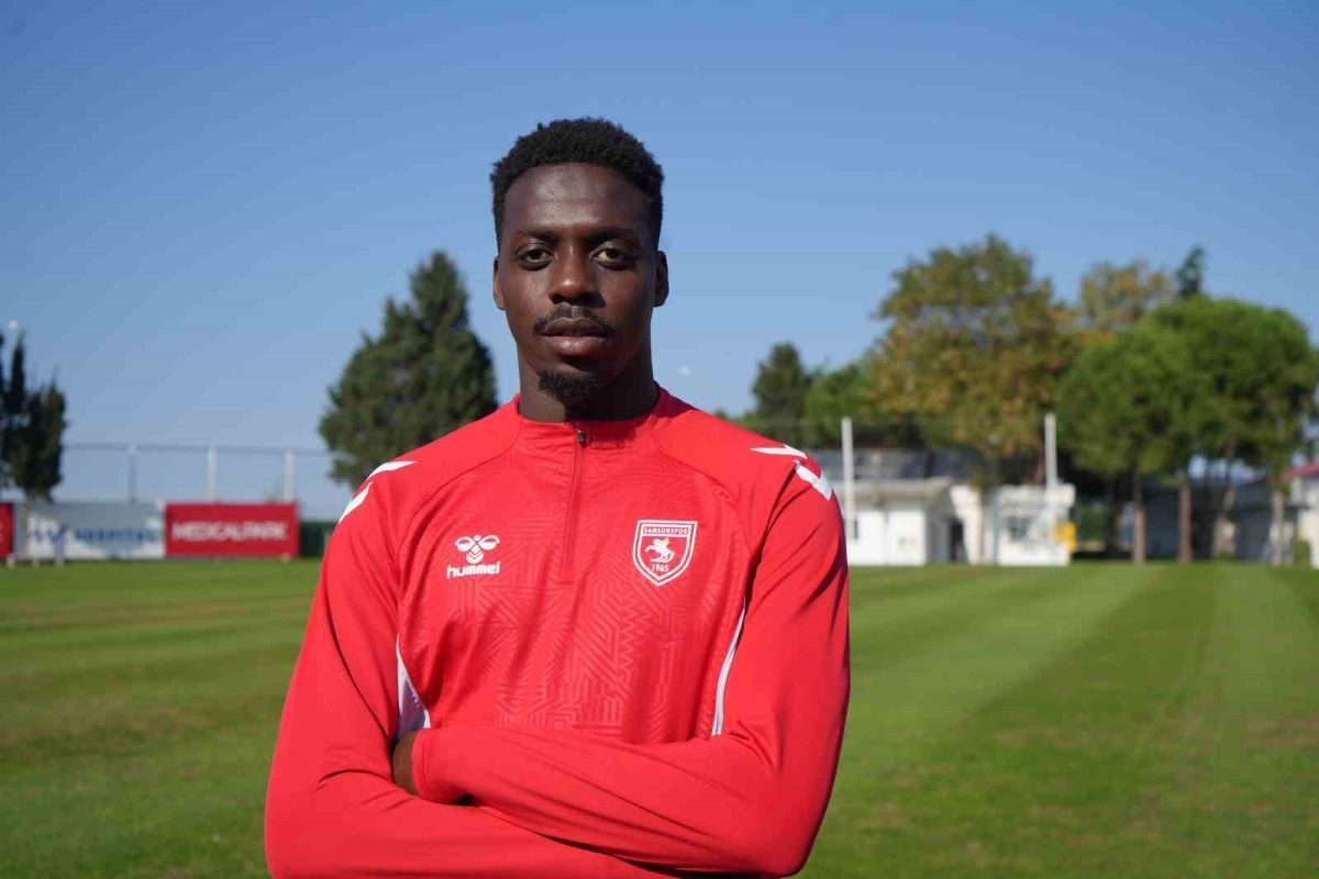Mohamed Bayo: "Zor dönemlerden geçerken gol atmak kolay olmuyor"