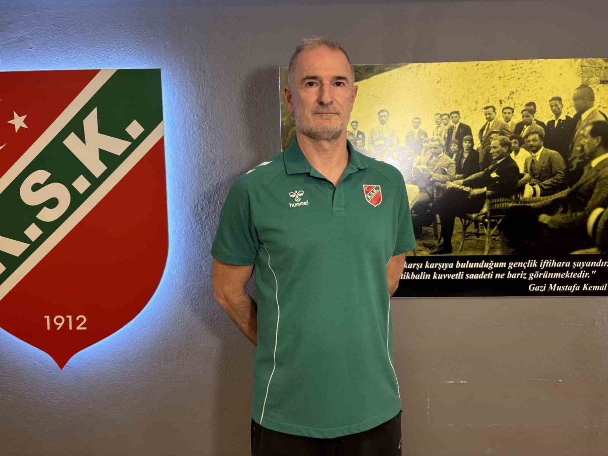 Nenad Markovic: "Play-off için savaşacağız" - Foto 2