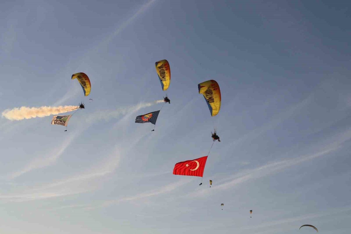 Ölüdeniz Hava Oyunları Festivali’nin açılışı gerçekleştirildi - Foto 6
