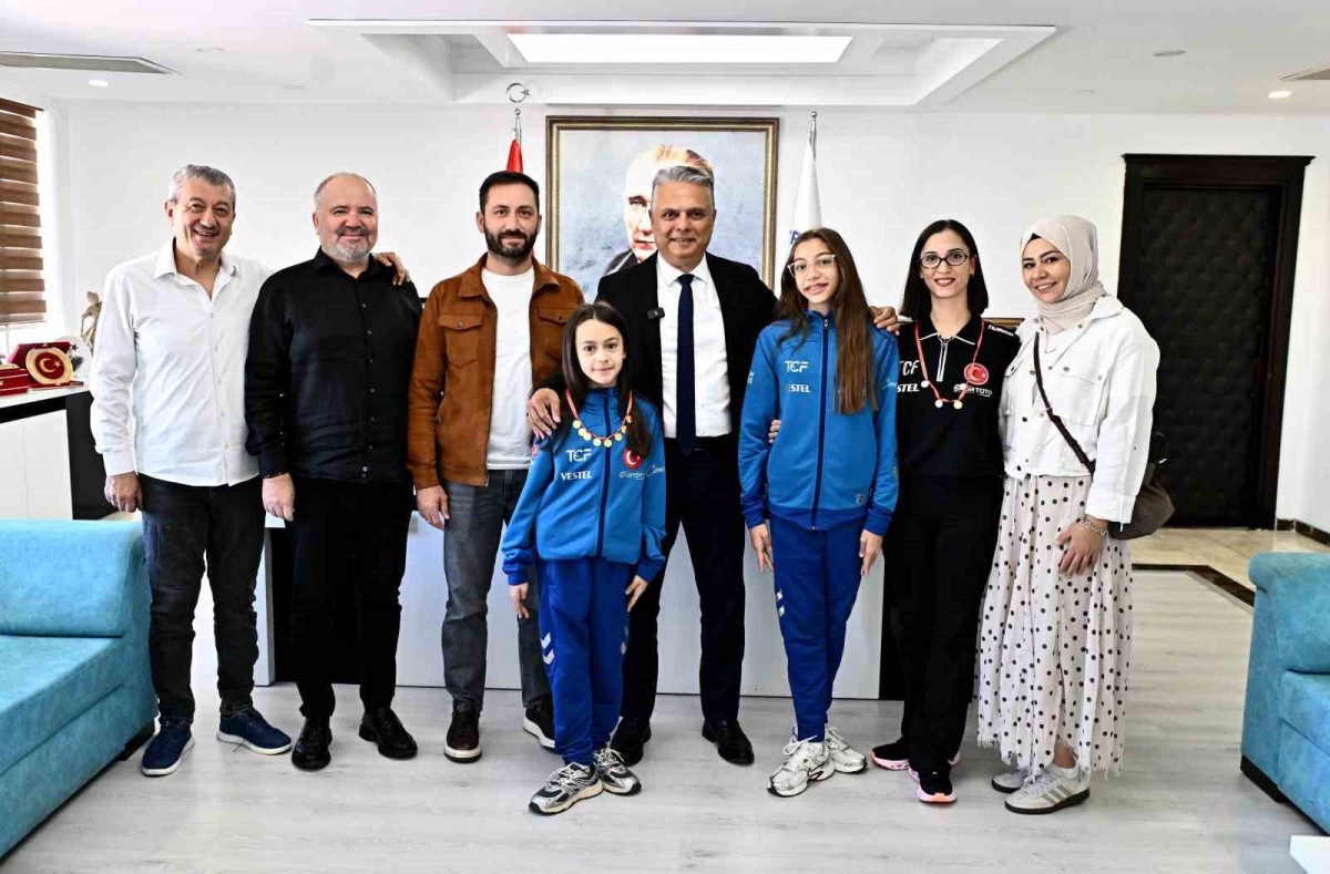 Şahin kardeşlerden Balkan başarısı - Foto 2