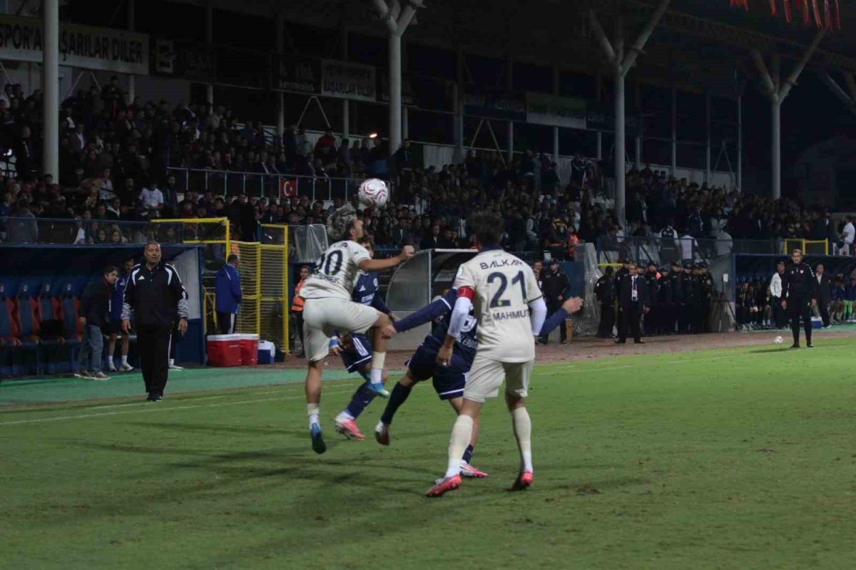 TFF 2. Lig: Fethiyespor: 2 - Ankaragücü: 2 - Foto 4