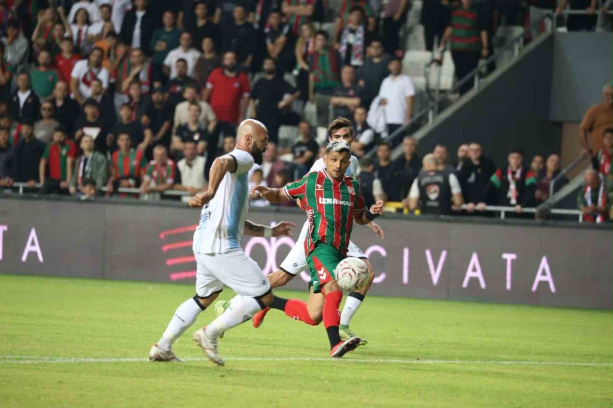 TFF 3. Lig: Karşıyaka: 1 - Eskişehir Anadolu: 0 - Foto 3