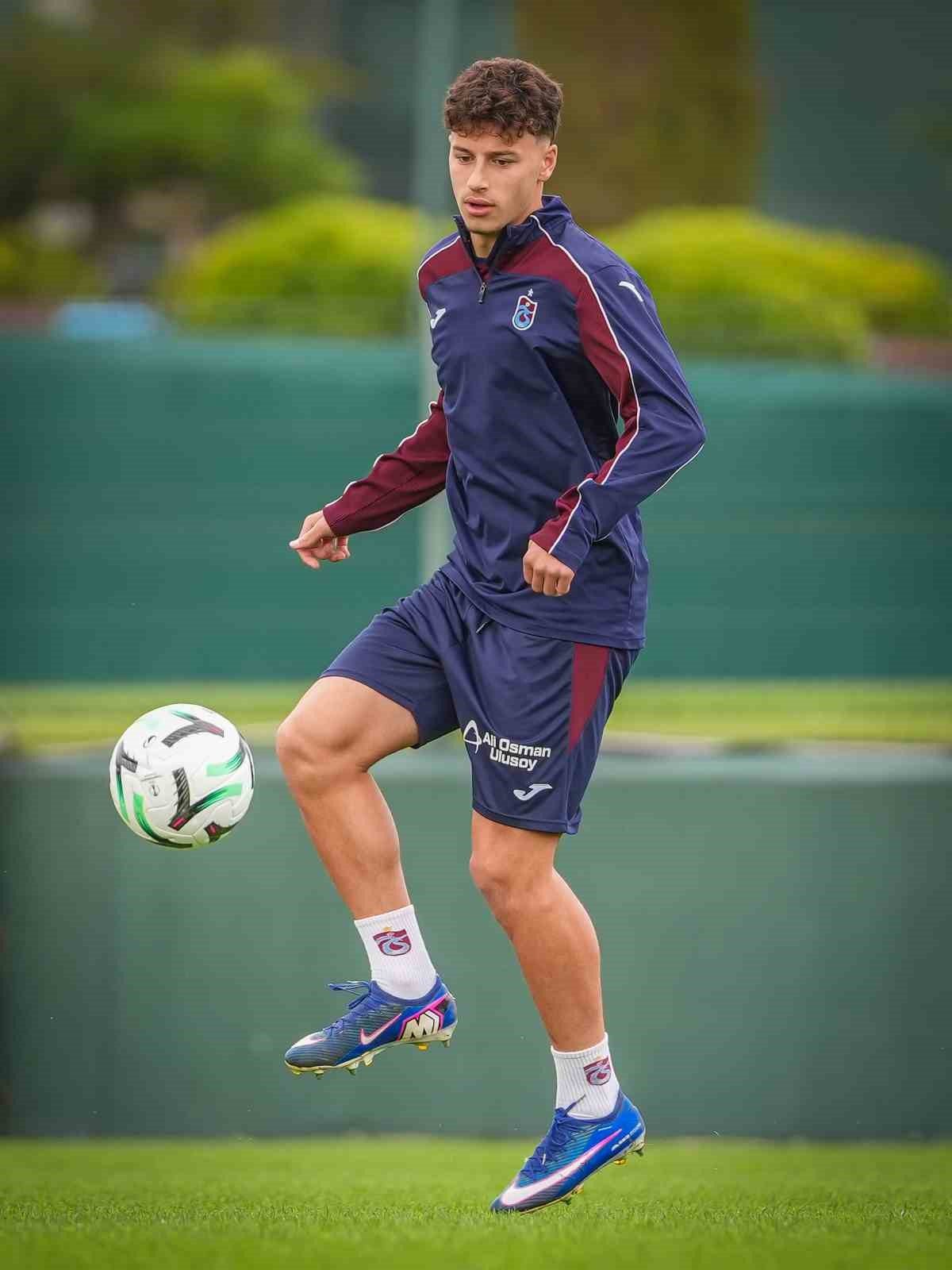 Trabzonspor’da Hearts mesaisi başladı - Foto 2