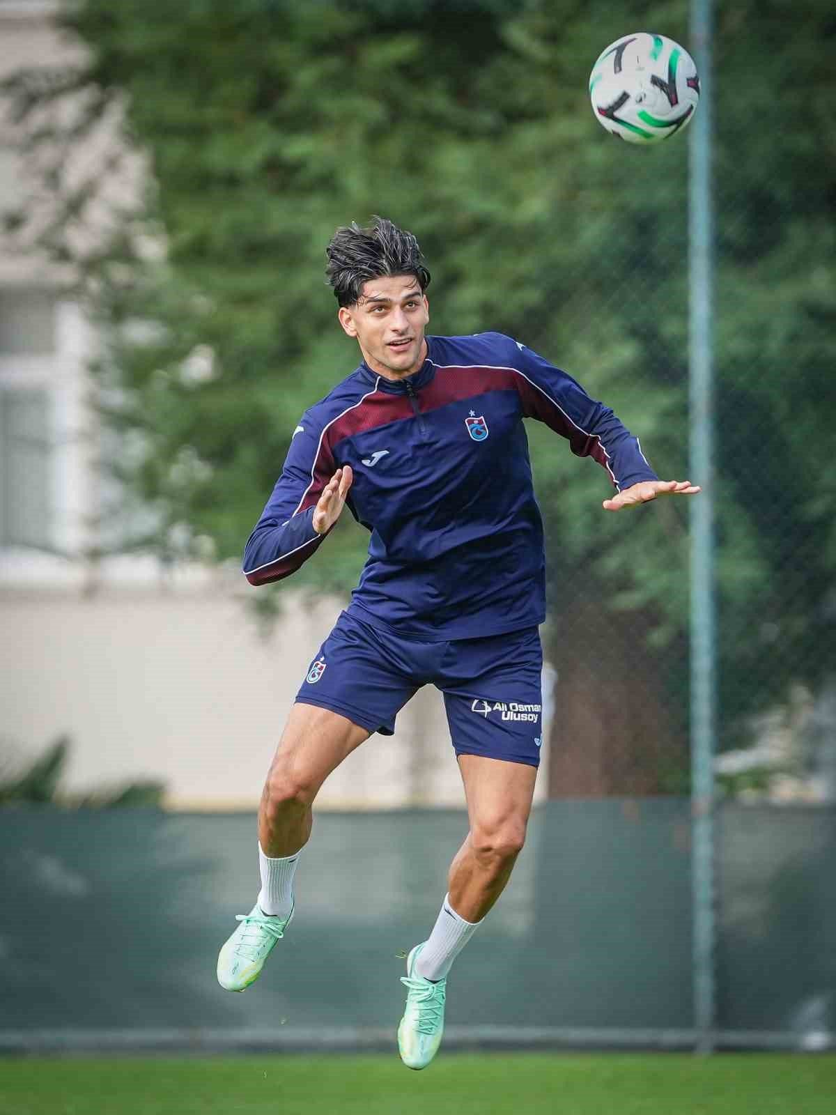 Trabzonspor’da Hearts mesaisi başladı - Foto 6