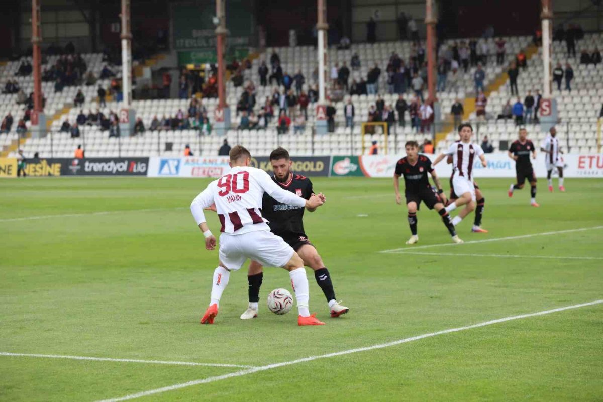 Trendyol 1. Lig: Bandırmaspor: 1 - Sivasspor: 1