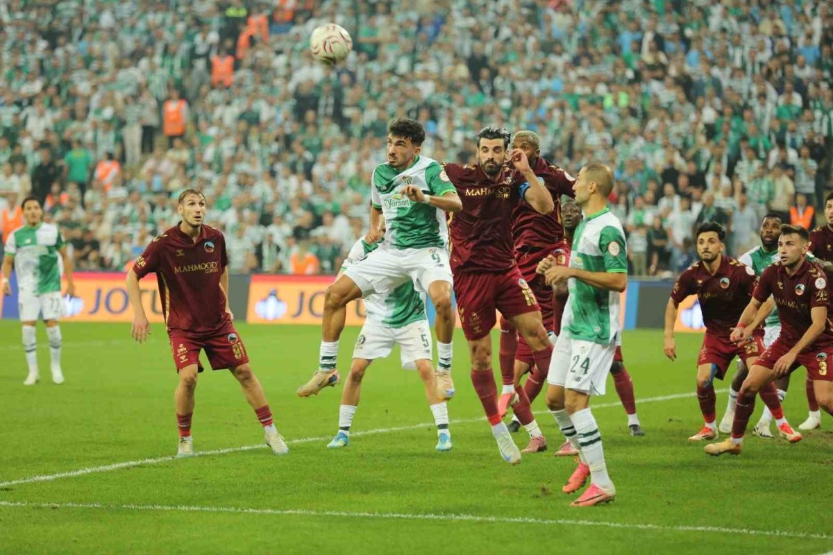 Trendyol 1. Lig: Bursaspor: 1 - Mardin 1969 Spor: 2 - Foto 2