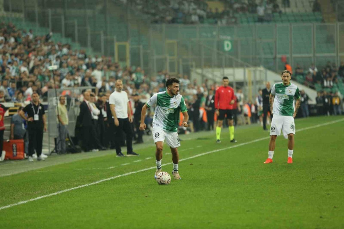 Trendyol 1. Lig: Bursaspor: 1 - Mardin 1969 Spor: 2 - Foto 7