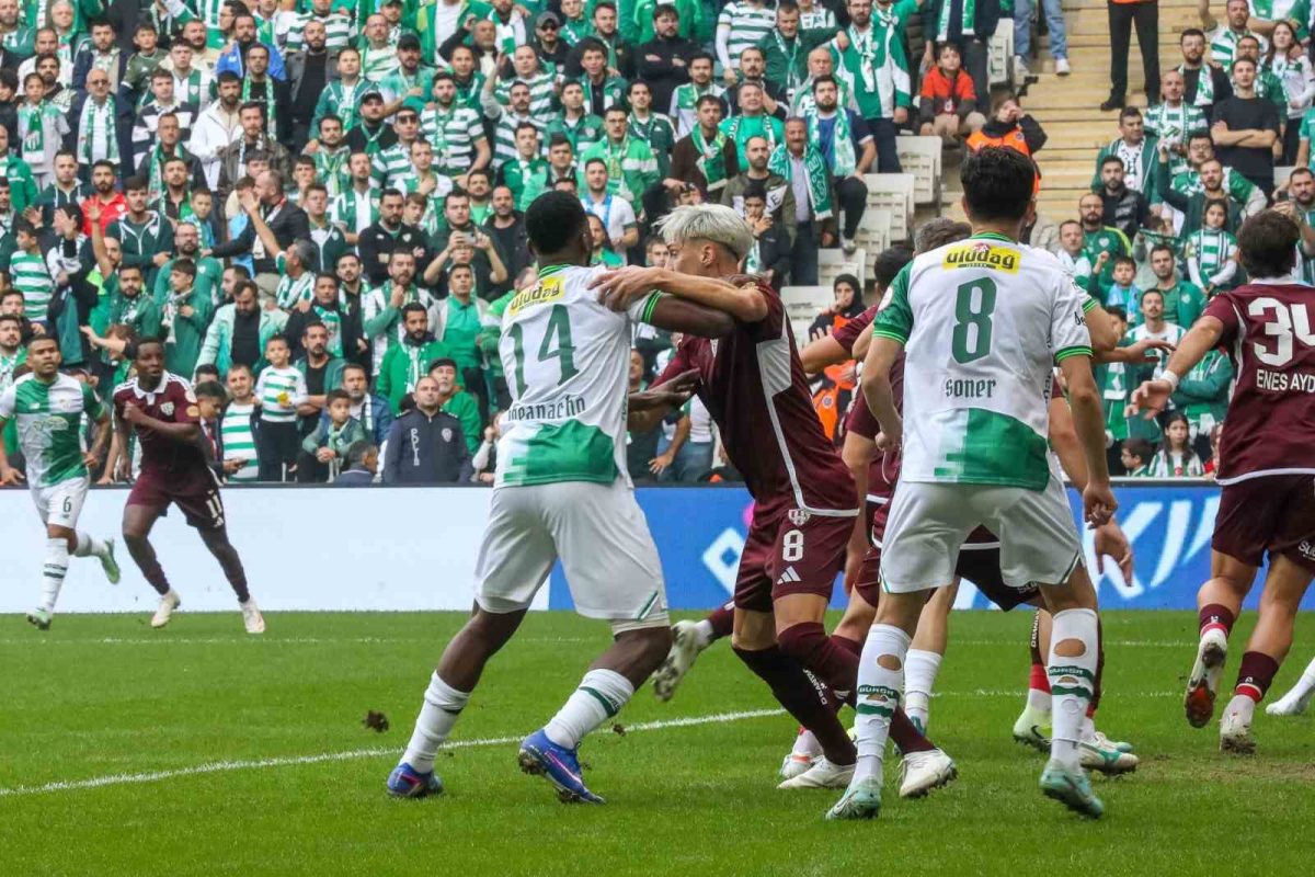 Trendyol 1. Lig: Bursaspor: 3 - Bandırmaspor: 0 - Foto 2