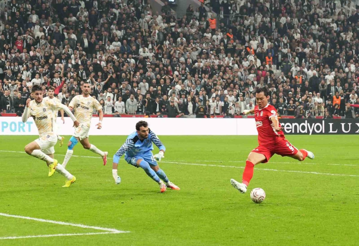 Trendyol Süper Lig: Beşiktaş: 2 - Başakşehir: 0 (Maç sonucu) - Foto 4
