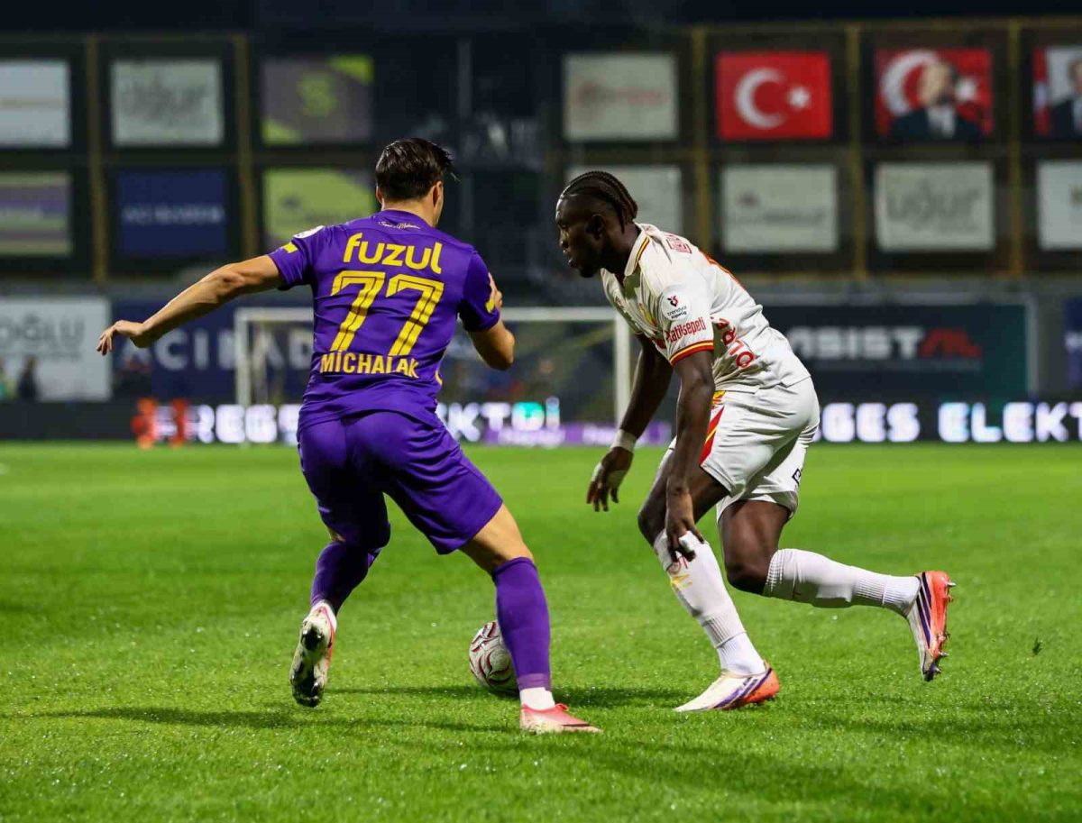 Trendyol Süper Lig: Eyüpspor: 0 - Göztepe: 1 (Maç devam ediyor) - Foto 4