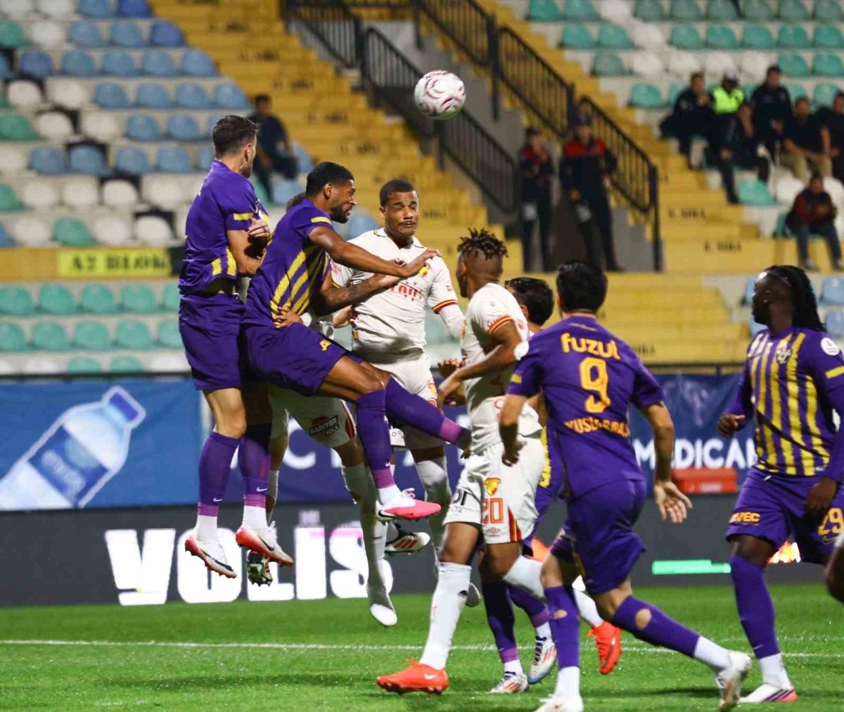 Trendyol Süper Lig: Eyüpspor: 0 - Göztepe: 1 (Maç devam ediyor) - Foto 5