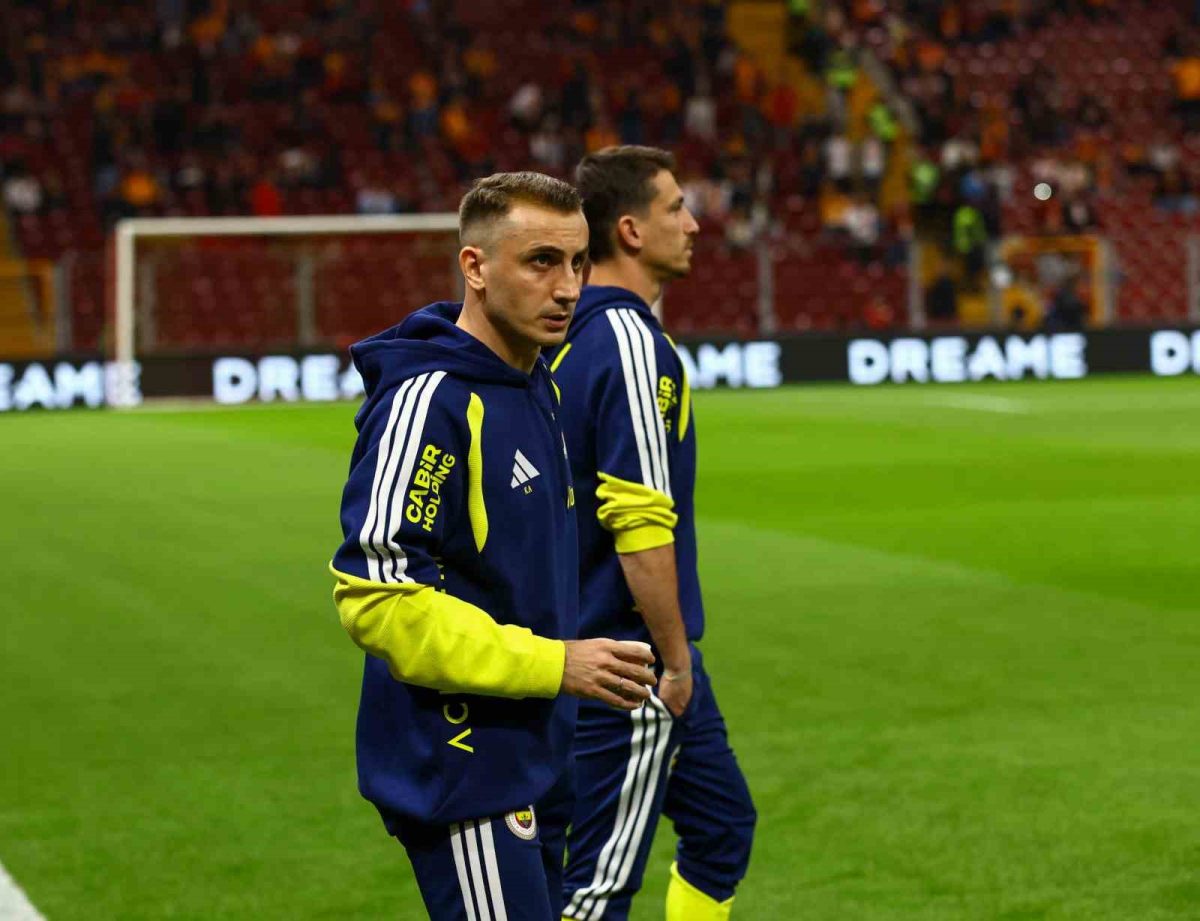 Trendyol Süper Lig: Galatasaray: 0 - Fenerbahçe: 0 (Maç devam ediyor) - Foto 6