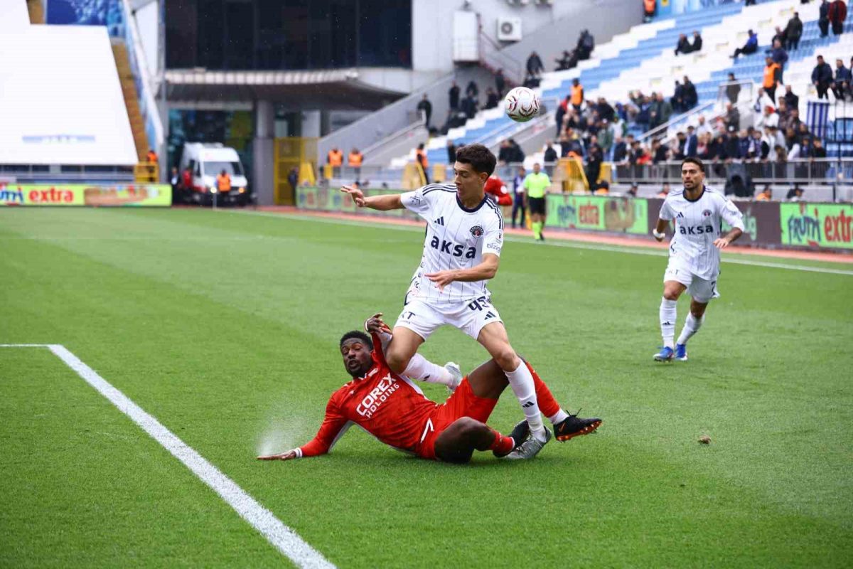 Trendyol Süper Lig: Kasımpaşa: 0 - Samsunspor: 0 (Maç devam ediyor)