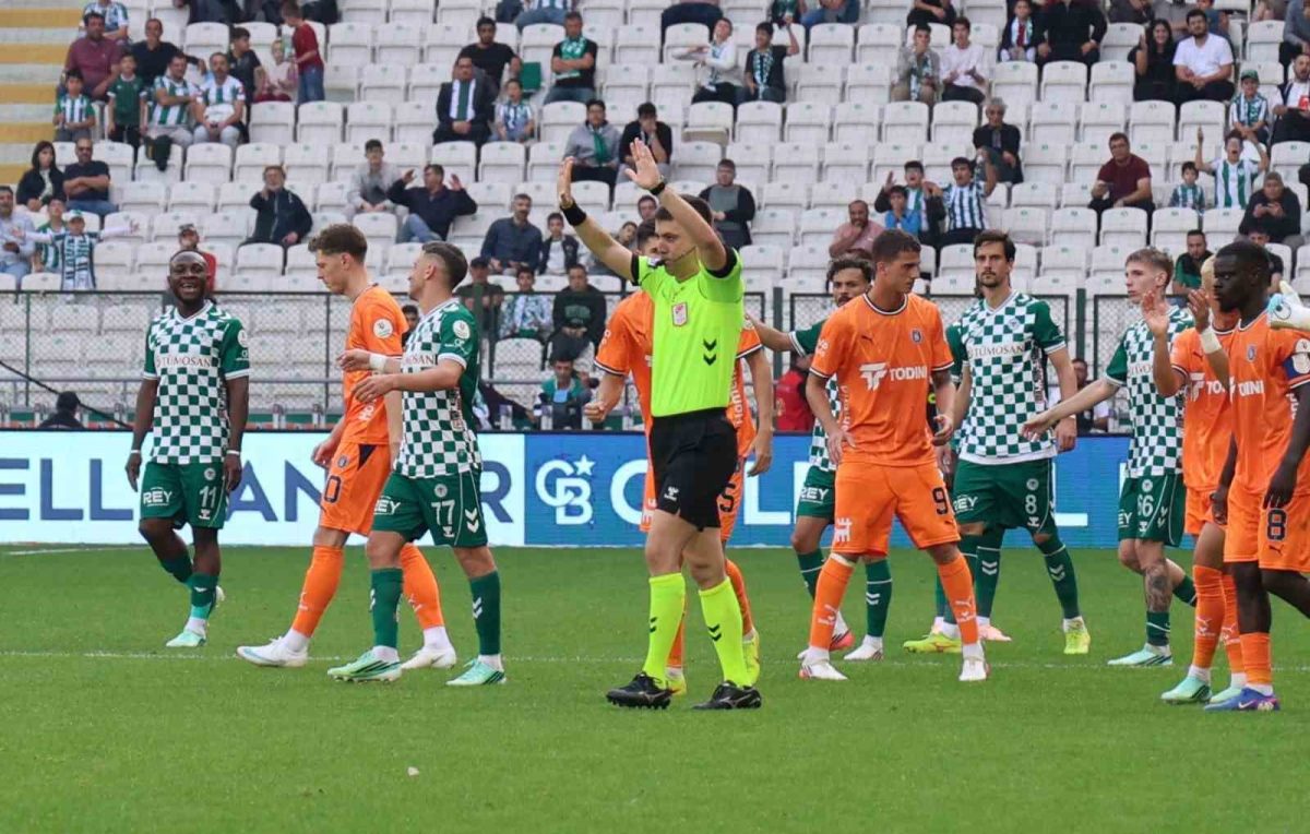 Trendyol Süper Lig: Konyaspor: 0 - Başakşehir: 0 (Maç sonucu) - Foto 5