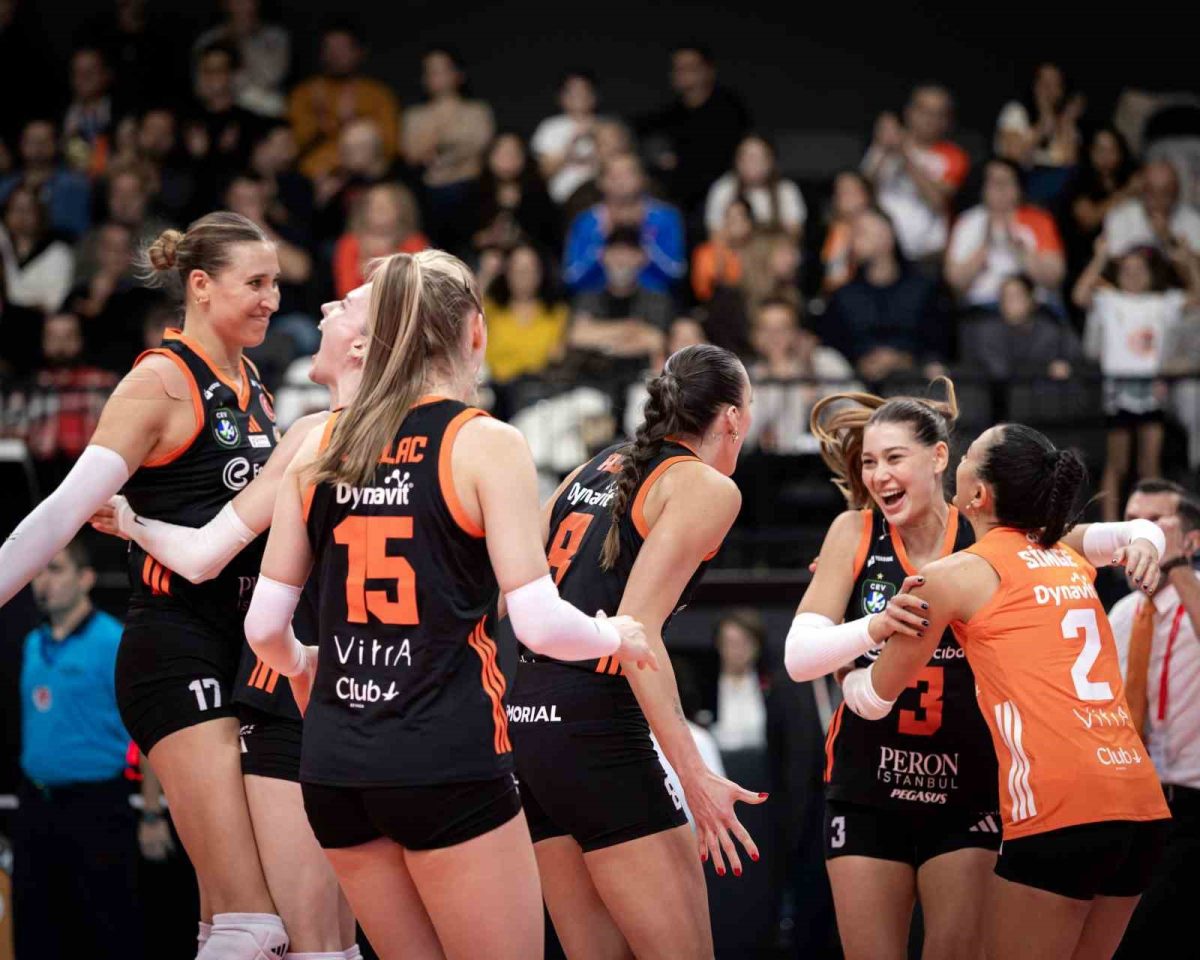 Vodafone Sultanlar Ligi: Eczacıbaşı Peron İstanbul: 2 - V. Bank: 3 - Foto 6