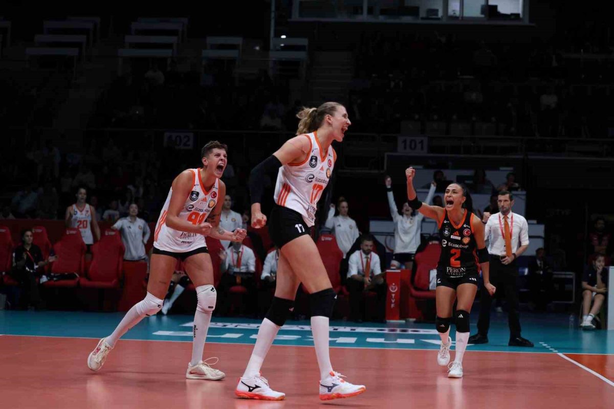 Vodafone Sultanlar Ligi: İlbank: 0 - Eczacıbaşı Peron İstanbul: 3