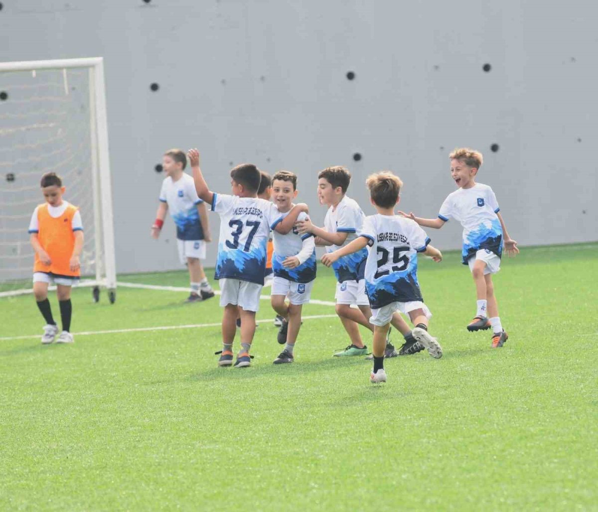 Yunusemre Belediyespor geleceğin yıldızlarını arıyor - Foto 3