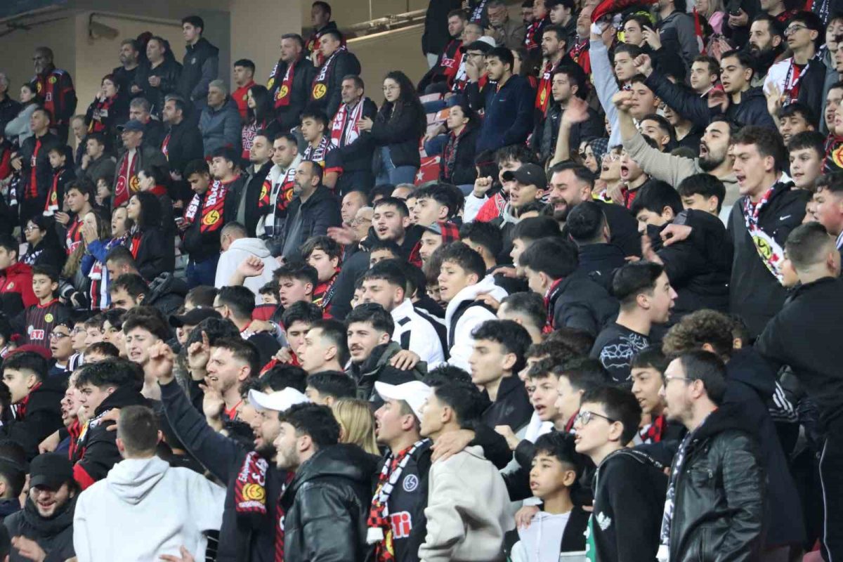 Ziraat Türkiye Kupası: Eskişehirspor: 1 - Iğdır FK: 0 - Foto 5
