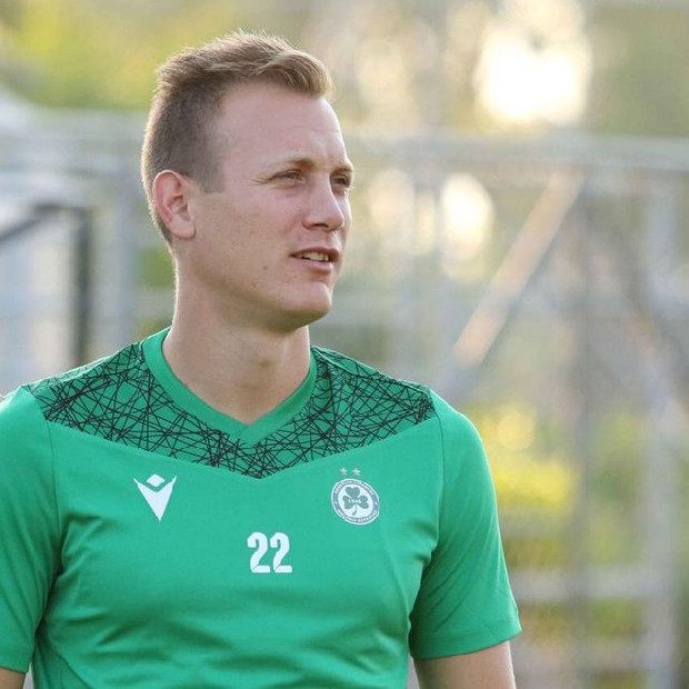 Adam’a niyet Szalai’nin partnerine kısmet