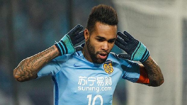 Alex Teixeira ya da Joao Mario değil Mesut Özil’in varisi…