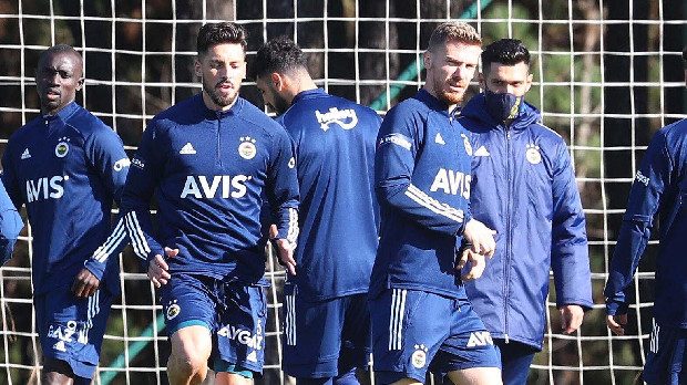 Ali Koç’a şok rapor! 5 maddede Fenerbahçe’nin sorunları