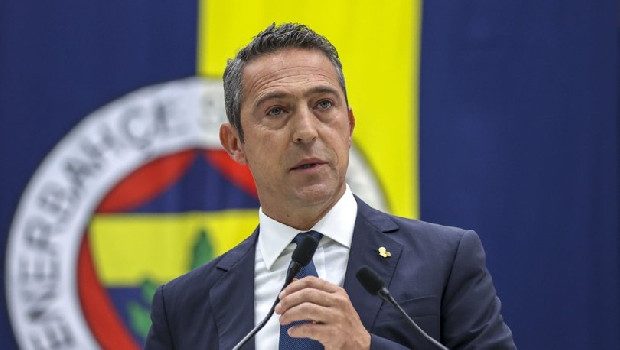 Ali Koç, Barcelona’dan getiriyor