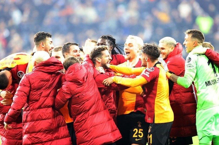 Arnavut gol makinesinin Galatasaray kararı