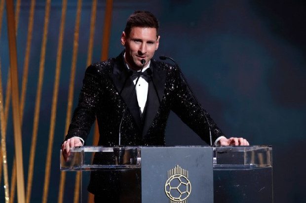 Ballon d'Or'u Messi kazandı, futbol dünyası birbirine girdi