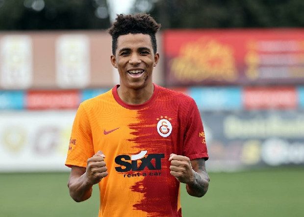 Başkan Elmas’ın ilk işi Terim’le sözleşme imzalamak