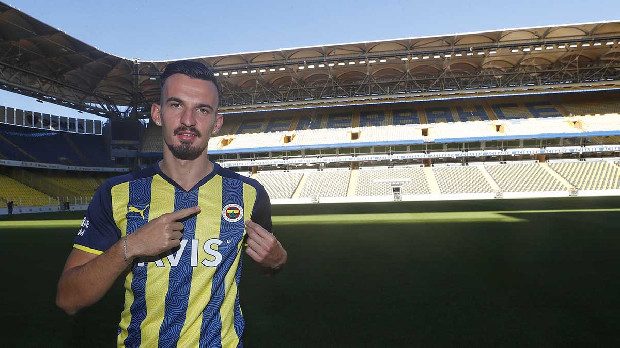 Beşiktaş’ın yıldızlarından Galatasaray ve Fenerbahçe’ye tarihi fark
