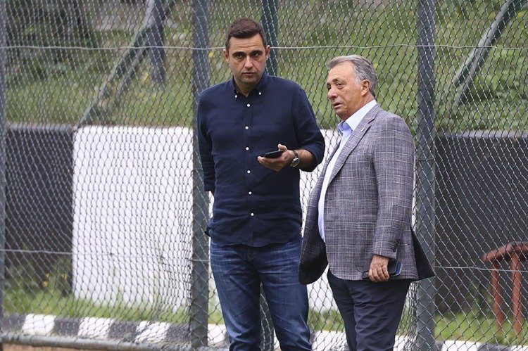 Beşiktaş’ta stopere 3 aday! İsimler belli oldu