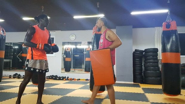 Beşiktaşlı N'Sakala Alanya’da Muay Thai yaparak sezona hazırlanıyor