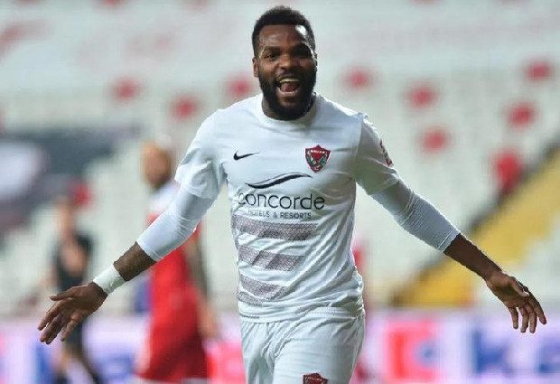 Boupendza için Sergen Yalçın’ın kankası korkusu