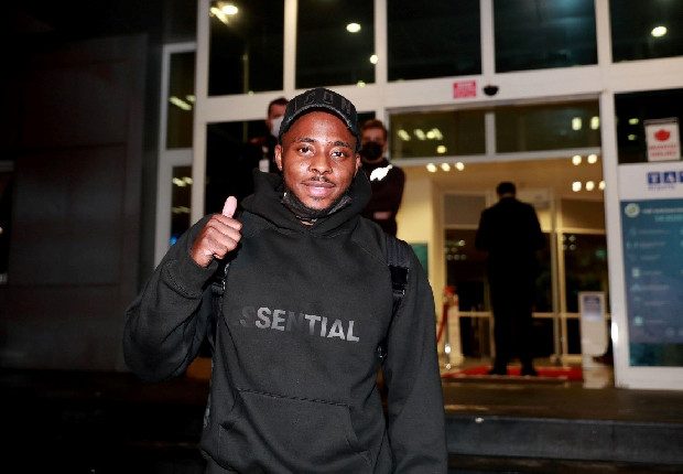 Bright Osayi-Samuel İstanbul’da