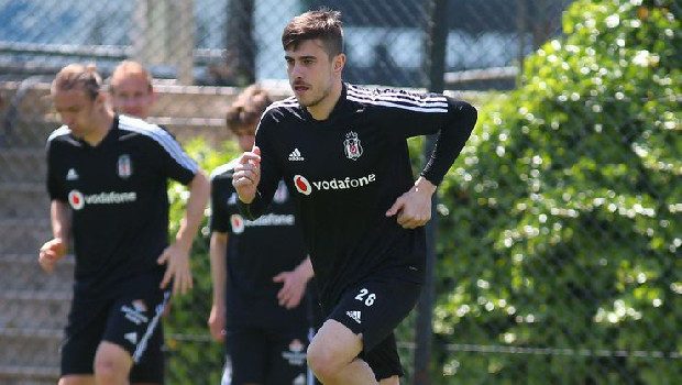 “Caner, Fenerbahçe ile anlaştı! Ljajic satıldı…”