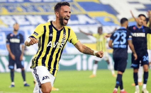 Emre’den transfer raporu! “İhtiyaç yok! Bu kadro şampiyon olur”