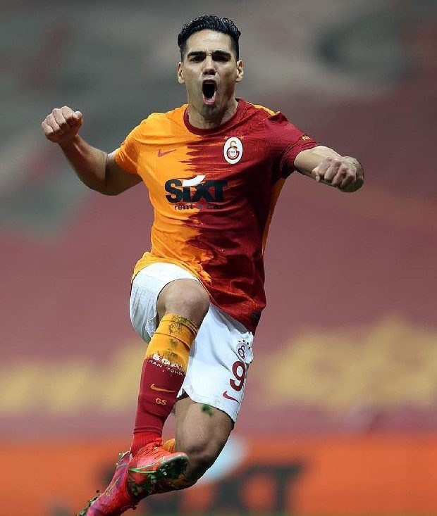 Falcao’yu Galatasaray’dan Prens Tunku kurtaracak