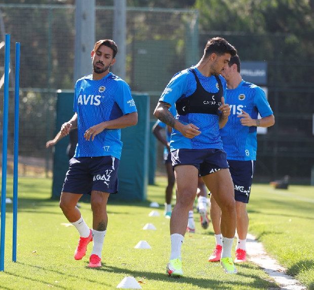 Fenerbahçe'de Serdar Aziz ve Sosa takımdan ayrı çalıştı