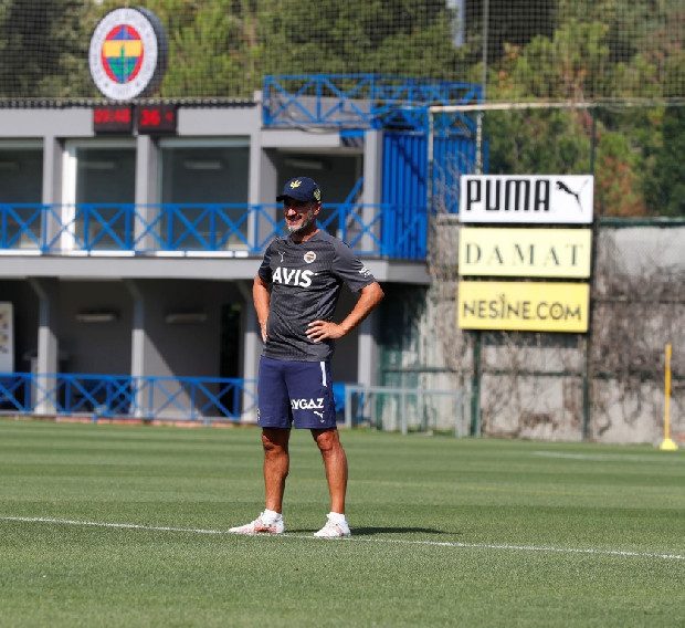 Fenerbahçe'de Serdar Aziz ve Sosa takımdan ayrı çalıştı