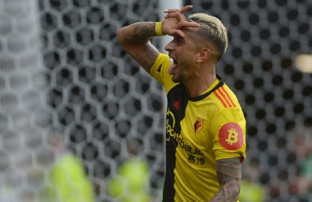 Fenerbahçe'den Roberto Pereyra transfer sürprizi