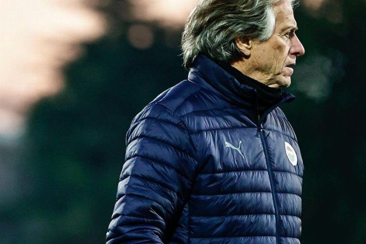 Fenerbahçe üzerine karanlık oyunlar nasıl oynanıyor
