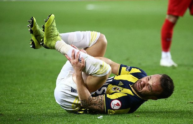 Fenerbahçe'nin kupadan elenmesi olay oldu