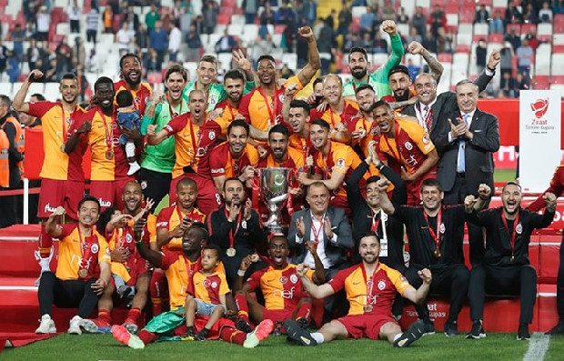 Galatasaray 21. yüzyılın en çok kupa kazanan takımları arasında