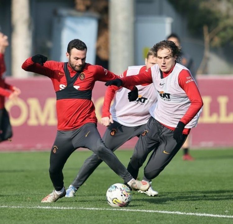 Galatasaray hazırlıklara başladı