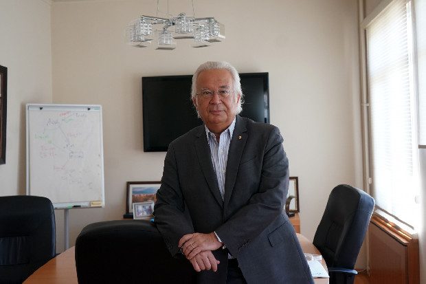 Galatasaray için adaylıktan çekilin baskısı