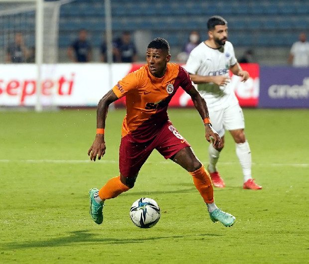 Galatasaray transfer döneminde gençlere yöneldi