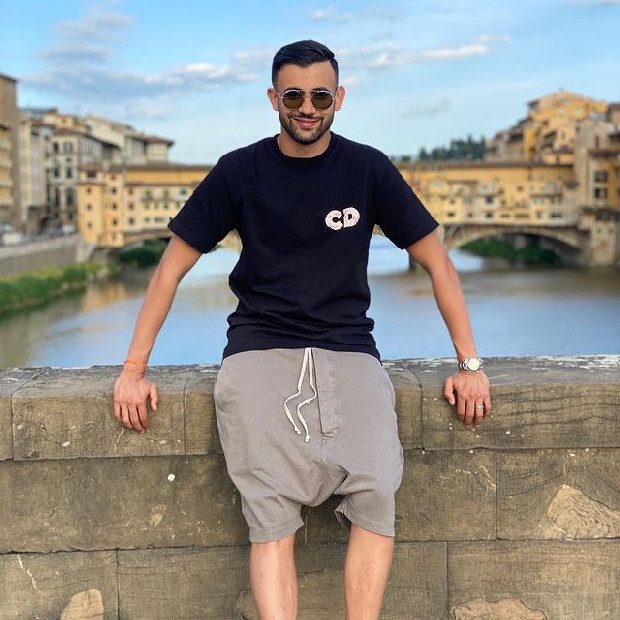 Ghezzal hem onu hem de ötekini yalanladı