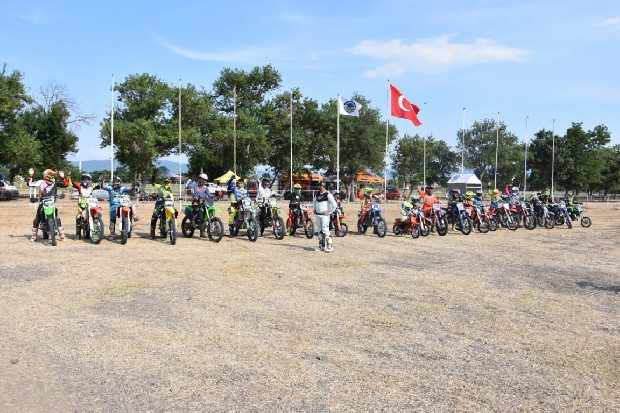 Gönen’de motosikletler kıran kırana yarışacak