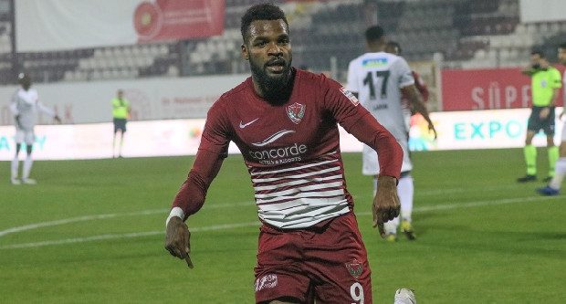 Günün son dakika transfer haberleri 01 Şubat 2021